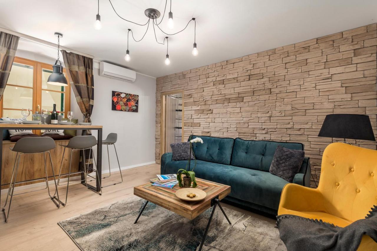 4 Season Apartments Риека Экстерьер фото