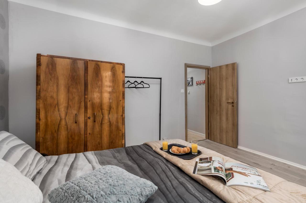 4 Season Apartments Риека Экстерьер фото