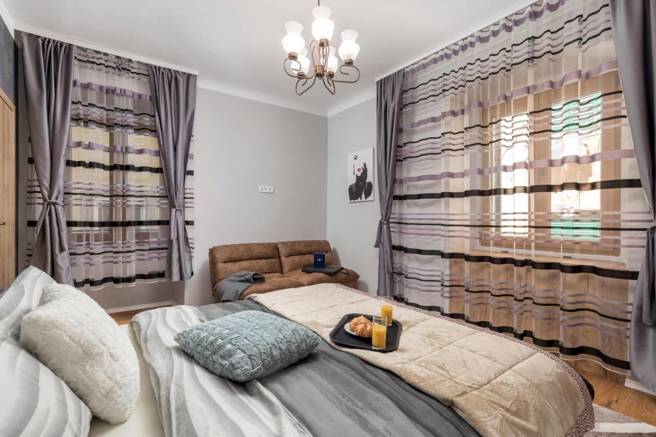 4 Season Apartments Риека Экстерьер фото